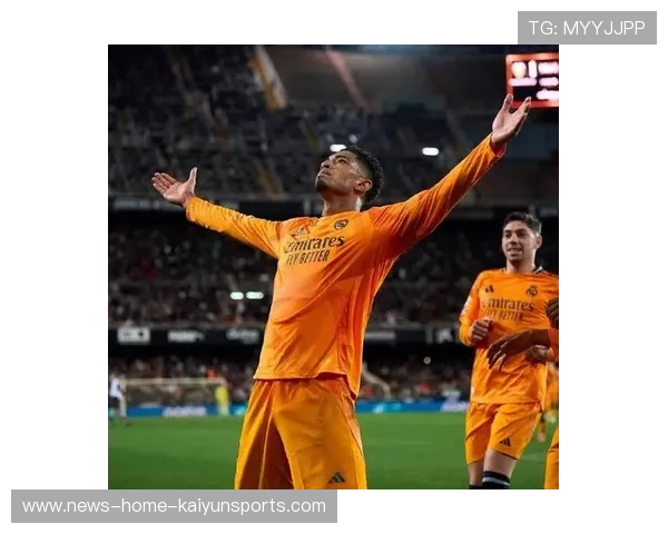 贝林厄姆再获月最佳荣耀 皇马新王崭露头角引领球队未来 贝林厄姆再获月最佳荣耀 皇马新王崭露头角引领球队未来