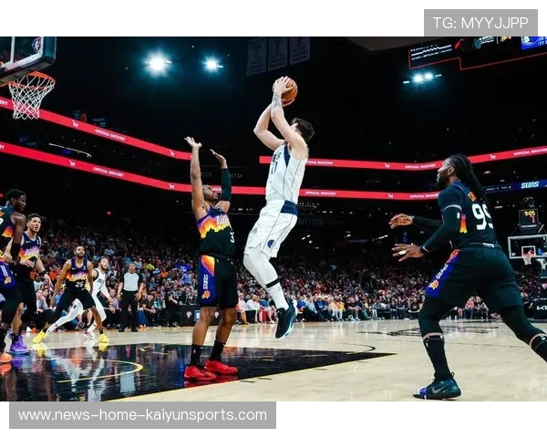 詹科争论再掀热潮:篮球世界的“宿命”际遇与未来篇章 詹科争论再掀热潮:篮球世界的“宿命”际遇与未来篇章